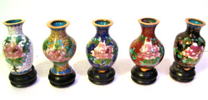 Rarität: 5er Set chinesische Vasen Emaille Miniaturen - Höhe: ca. 5 cm Bild 1