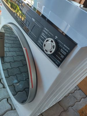 Fast neue Waschmaschine zu verkaufen 1400U min 7 kg Bild 1