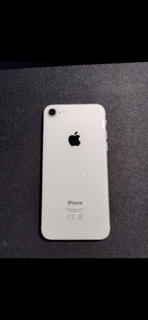 iPhone 8 in weiß Bild 1
