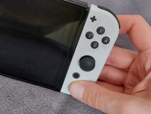 Nintendo Switch OLED 64GB Weiß Bild 6