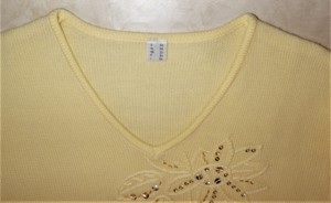 Kurzarm Pullover gelb mit Pailliettenapplikation Gr. 48 Bild 4