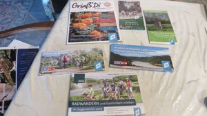 Bayern, Rad- und Wanderkarten zu verschenken