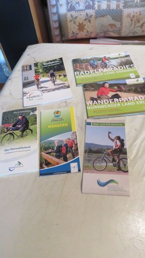  Bayern, Rad- und Wanderkarten zu verschenken