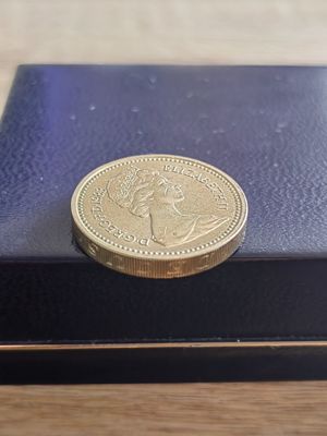 Britische Münze 1 Pound, 1983, sog. Fehlprägung, Top Bild 3