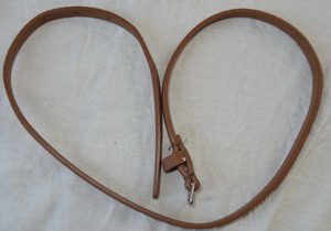 GL Gürtel Gr.S Textilleder braun kleine Gürtelschnalle 82x0,8 einwandfrei erhalten Kleidung Accessoi Bild 2