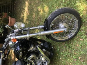 Harley Davidson DYNA Super Glide custom Bild 1