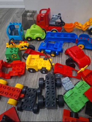 Lego Duplo Bausteine Fahrzeuge  Bild 6