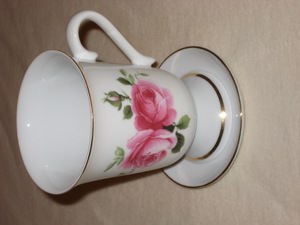 4 Tassen "Englische Rose" Prinzessin Diana gewidmet, Sammlerrarität Bild 1