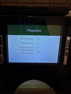 Jura- Kaffeevollautomat Z6 , mit Farbdisplay , Milchschaum usw , defekt? Bild 8
