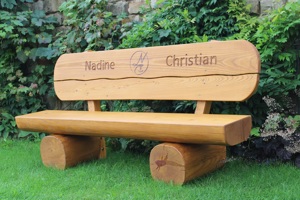 Gartenbank mit Gravur. Hochzeitsgeschenk. Bild 6