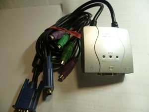 2 Port KVM Switch das Original Nr. 135