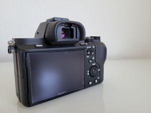 Sony Alpha A7R 36.4MP Digitalkamera - Schwarz (Nur Gehäuse) Bild 6