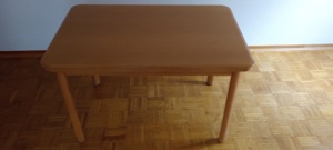 Holz Tisch 82x122x75 Bild 2