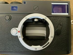 Leica M10-D Schwarz Verchromt Bild 2