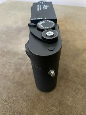 Leica M10-D Schwarz Verchromt Bild 4