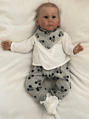 Reborn Huxley Andrea Arcello Nackenmarkierung lebensecht PuppeBaby Bild 1