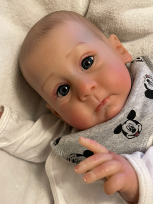 Reborn Huxley Andrea Arcello Nackenmarkierung lebensecht PuppeBaby Bild 3