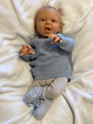 Reborn Hani mit Zertifikat lebensechte Puppe Baby original Bild 8