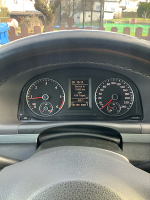 VW Touran 2.0 TDI 140 PS. 167000km. Bild 4
