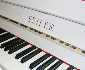 Klavier Seiler 113 weiß poliert, Renner-Mechanik, Baujahr 1980, 5 Jahre Garantie Bild 3