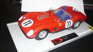 BBR Models 1:18 Ferrari 250 TR, winner Le Mans 1960, Olivier Gendebien Paul Frer