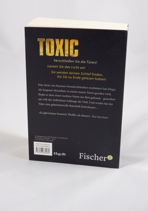 Toxic von Mark T. Sullivan - 0,75   Bild 2