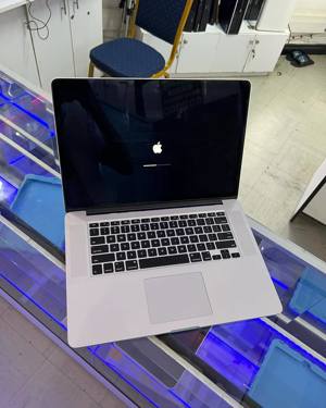 MacBook Pro 15, 2014 Bild 4