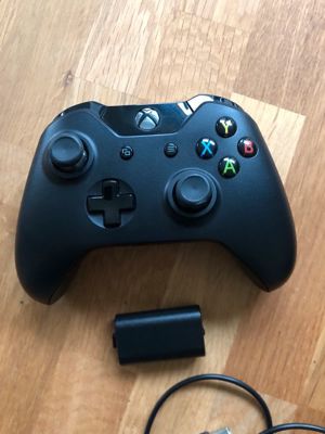 2 Xbox One Controller Bild 3