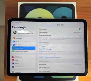 Apple iPad Air (4th Generation) 2020 Wi-Fi + Cellular 256 GB Grün Bild 3