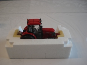 MC Cormick Universal Hobbys Traktor Modell PVP Bild 10
