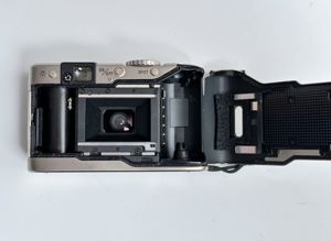 Minolta TC-1 kleinste analoge 35mm Kamera inkl Tasche Bild 5