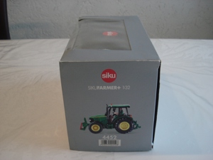 Verkaufe aus Nachlass Siku Farmer + 4452 John Deere 5720 Traktor neuwertig OVP Bild 3