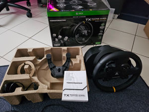 Thrustmaster TX Racing Wheel Leather Edition X-Box PC Version Bild 2