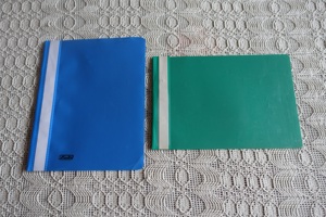 Schnellhefter, gebraucht, Kunststoff, 2 Stück 1,00  , blau, grün Bild 1