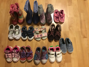 Kinder Schuhe ab Größe 21 bis 23  Bild 1