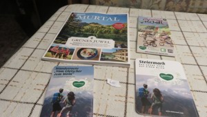 Steiermark, Rad- und Wanderkarten zu verschenken