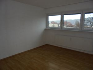 schöne 3 Zimmer Wohnung mit Balkon 72 qm in Vilshofen zu verkaufen frei ab 1.3.24 Bild 5