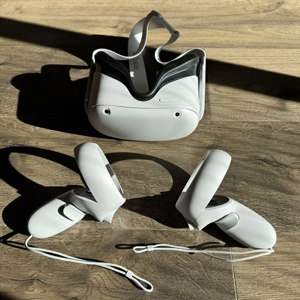 Meta Quest 2 256 GB eigenständiges VR-Headset  Bild 2