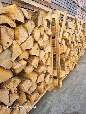 Trockenes Brennholz auf Lager verfügbar  Bild 2