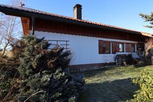  Verkauf eines geräumigen Einfamilienhauses im Bayerischen Wald, Riedlhütte, Kreis   Freyung  Bild 3