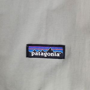 PATAGONIA NEU 329 $ grüne Damen-Kapuzenjacke mit Kapuze Größe 2XL 600 Daunen Bild 10