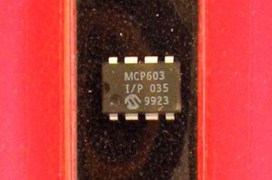 1 Stück - Microchip - MCP603 - 2.7V Single Supply CMOS Op Amps - Neu + OVP Bild 3