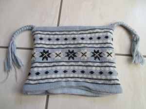 Mützen, Schals, 4 Stück Bild 3