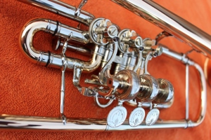 Konzerttrompete in B von A.E. Fischer aus Bremen gebraucht zu verkaufen Bild 1
