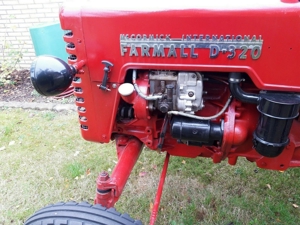 oldtimer traktor IHC D320 Farmall Bild 1