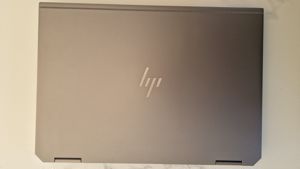  HP ZBook Studio x360 G5 15.6 Convertible Intel UHD Touch i7-8750H 32GB 1TB P1000