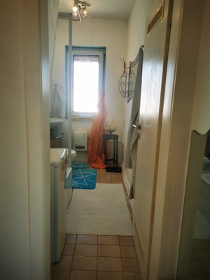 1,5 Zimmer möbliert,WC Dusche,Flur Garderobe,Nähe HBF,UNI,Rheinblick,Ma-Lindenhof ,500  ,per sofort  Bild 9