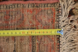 Großer alter Teppich, Maße 607x316 cm, arabisch signiert bezeichnet Bild 2