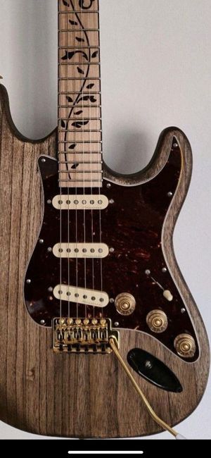  e gitarre Sabocaster (Stratocaster) Fender Noblesse Bild 2