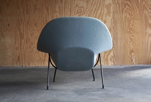 Knoll Womb Chair + Ottoman by Eero Saarinen Bild 4